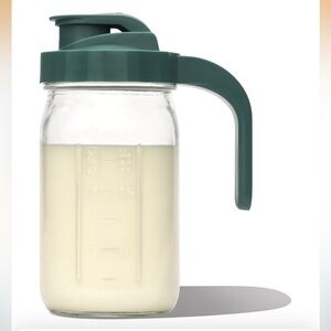 Willow Breastmilk Pitcher NIB